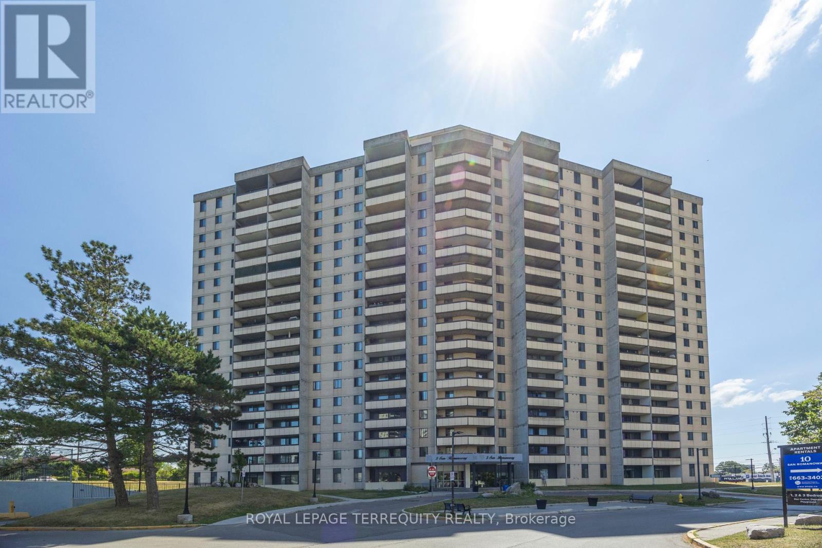 Apartment at 410 - 5 SAN ROMANO WAY, Toronto (Black Creek)