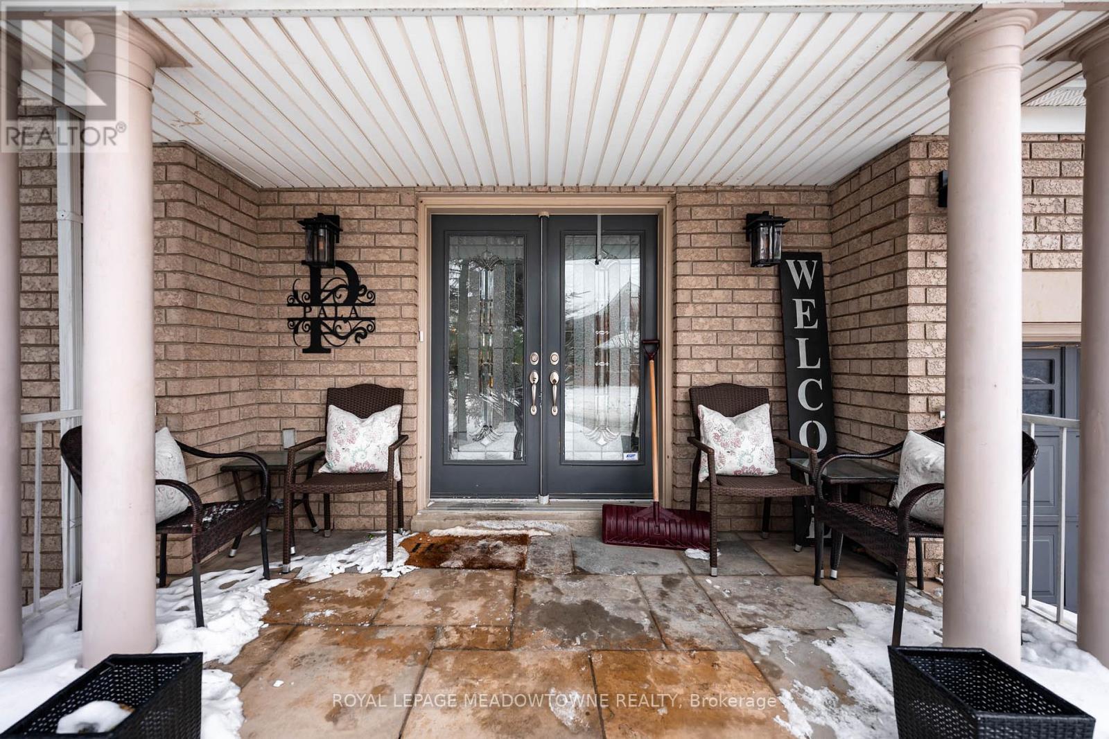 Detached at 19 GRIST MILL DRIVE, Halton Hills (Georgetown)