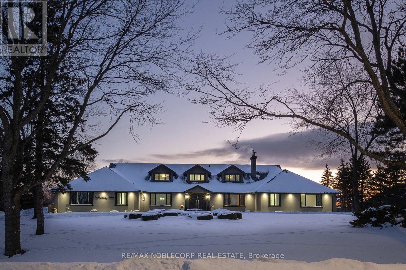 Detached at 14 BOWMAN AVENUE, Brampton (Toronto Gore Rural Estate)