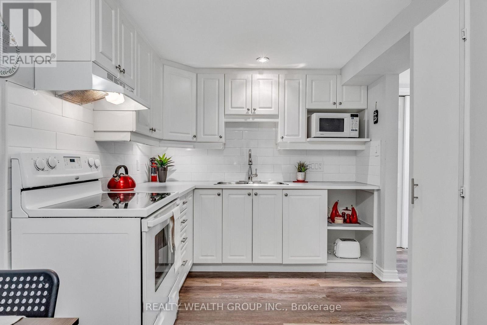 Detached at BASEMENT - 771 EVERSLEY DRIVE, Mississauga (Mississauga Valleys)