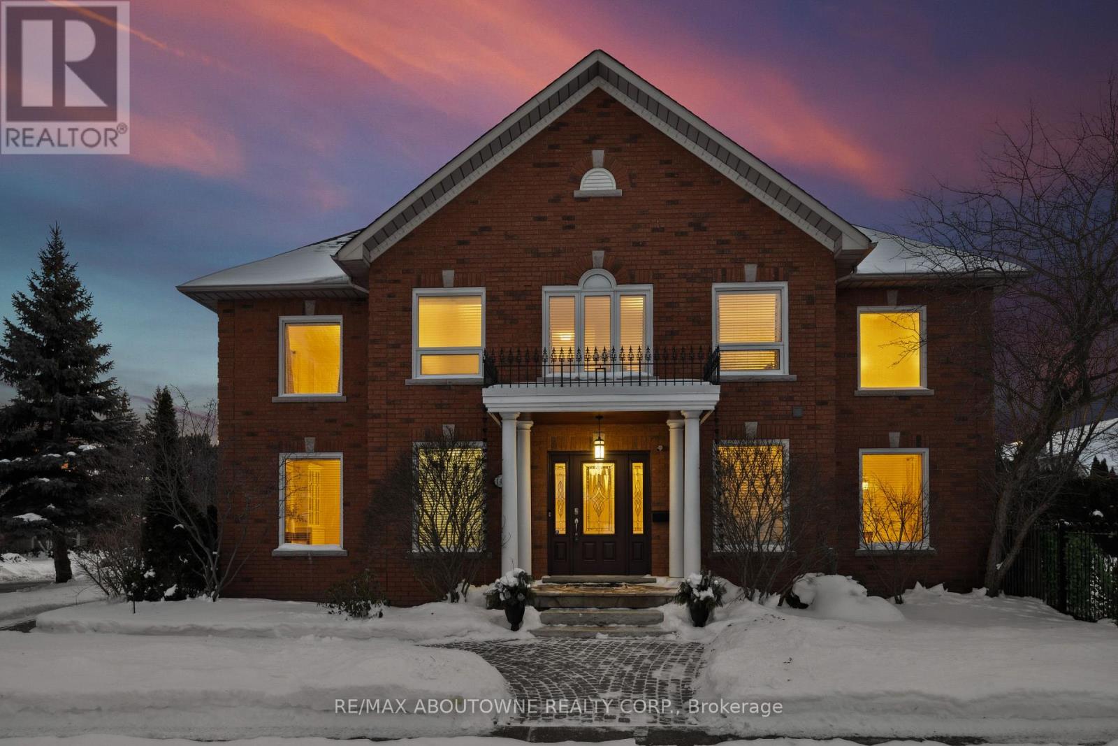 Detached at 1424 THE LINKS DRIVE, Oakville (GA Glen Abbey)