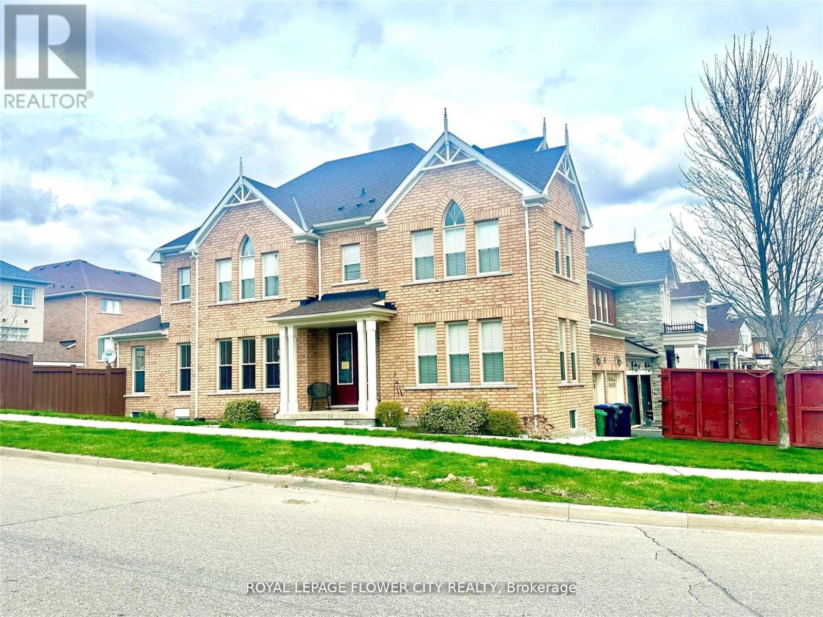 Detached at 41 PAISLEY GREEN AVENUE, Caledon (Caledon East)