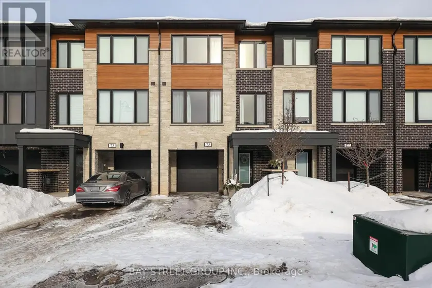 Townhouse at 75 WINDTREE WAY, Halton Hills