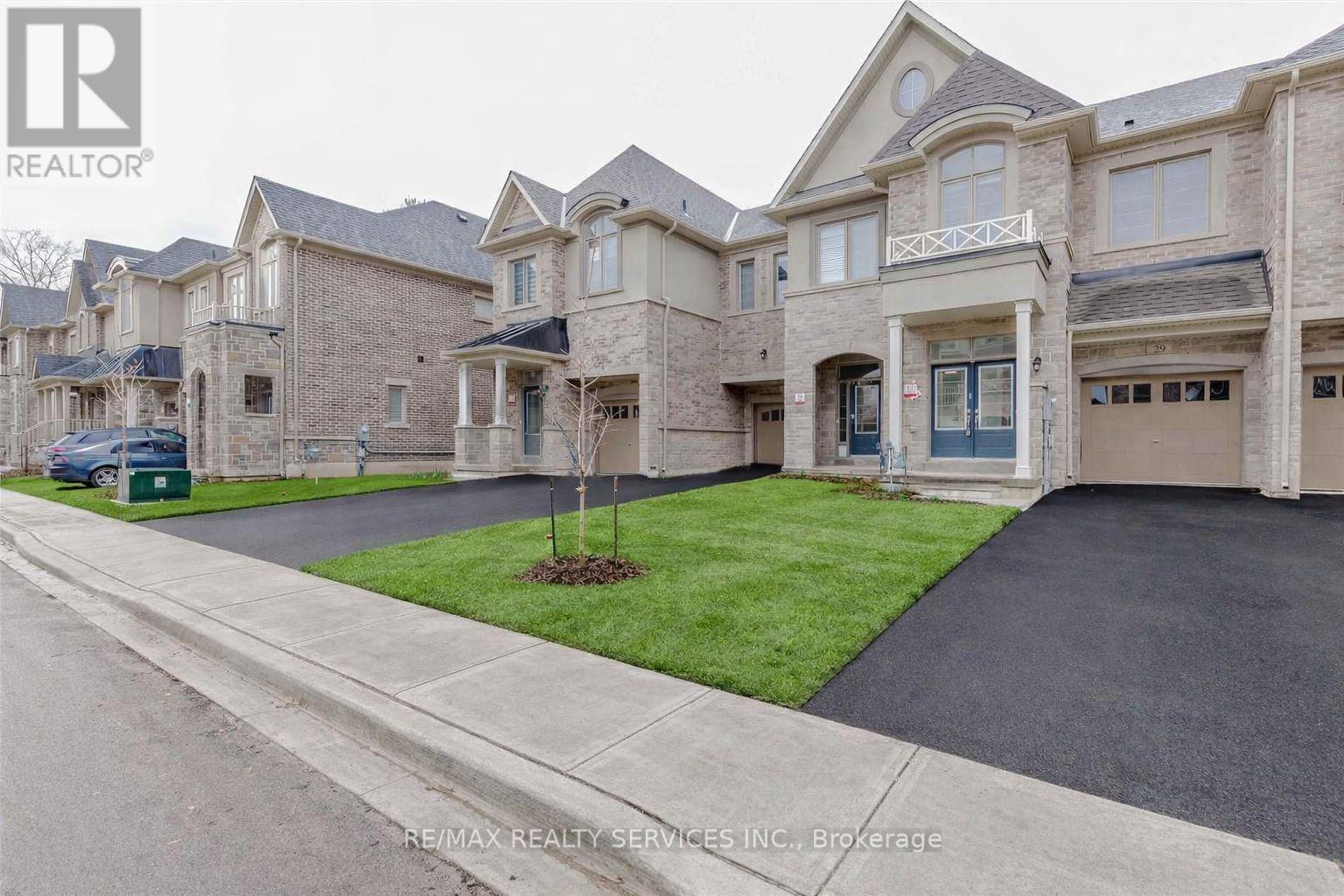 Townhouse at 29 SUMMERBEAM WAY, Brampton (Bram West)