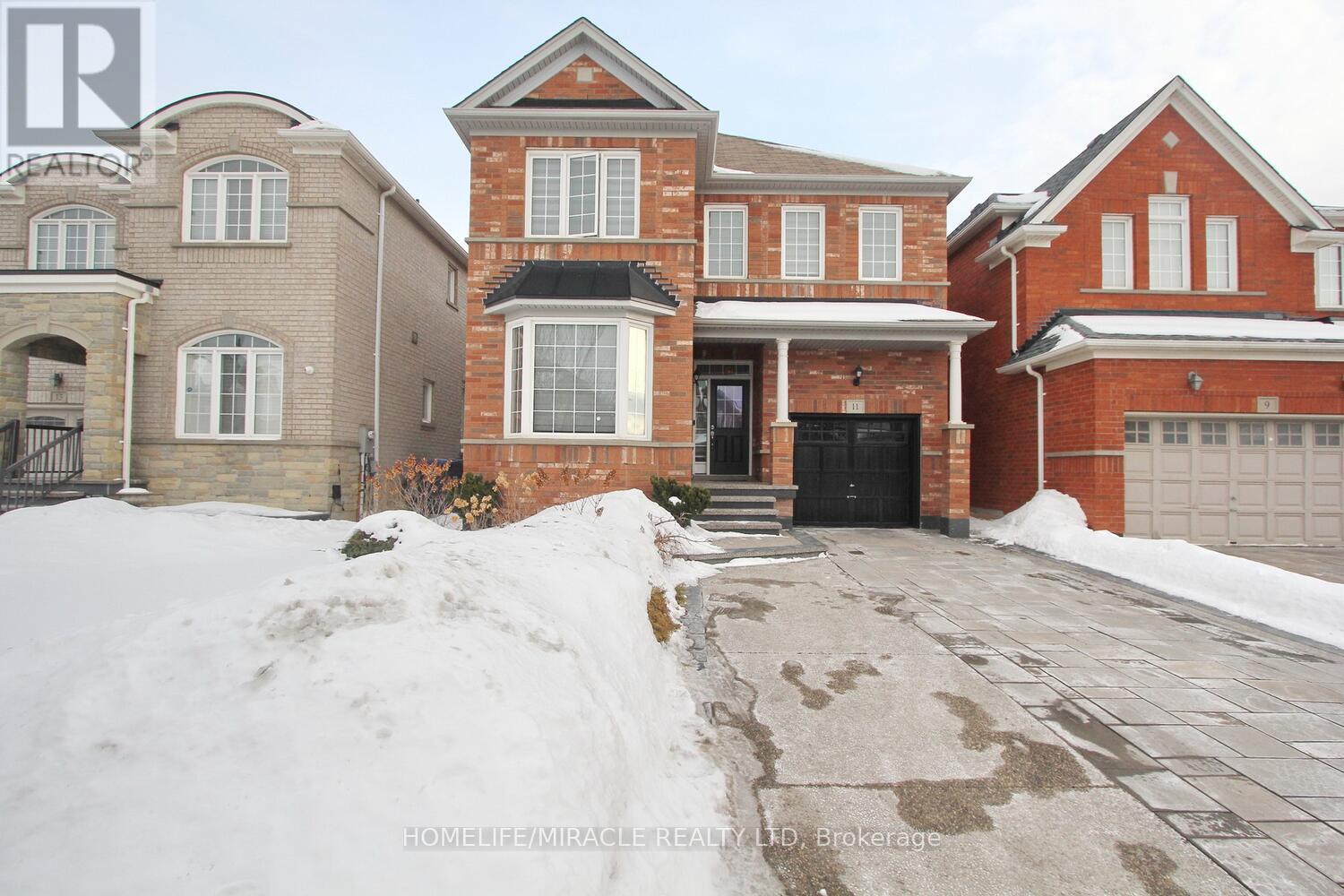 Detached at 11 BLUFFMEADOW STREET, Brampton (Bram East)