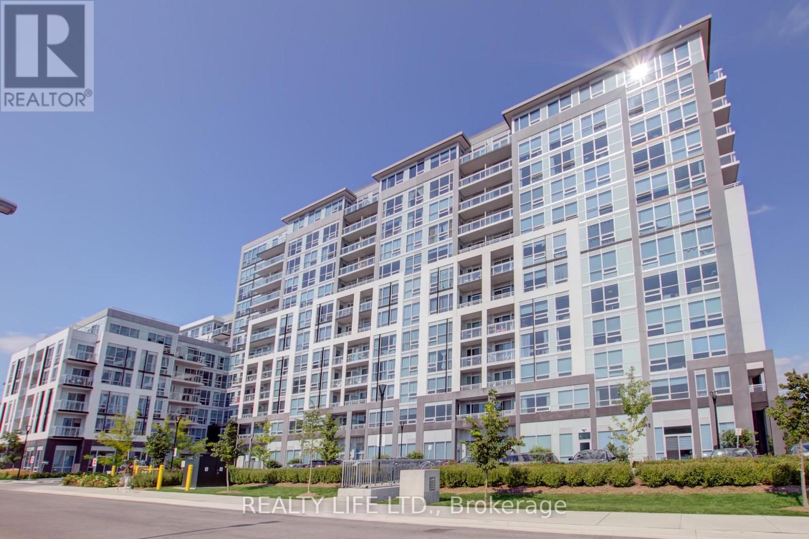 Apartment at 1014 - 1050 MAIN STREET E, Milton (DE Dempsey)