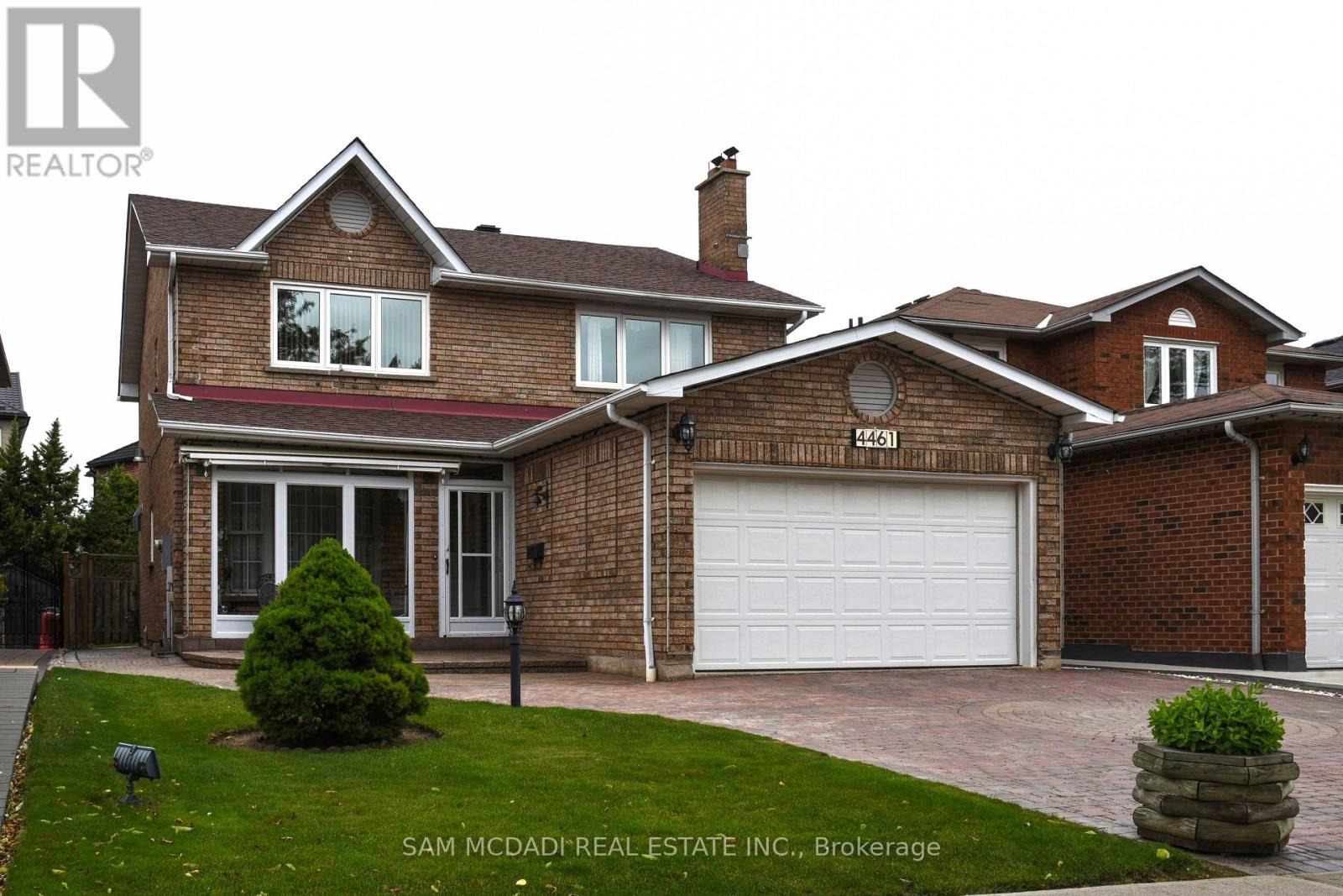 Detached at 4461 GLADEBROOK CRESCENT, Mississauga (East Credit)