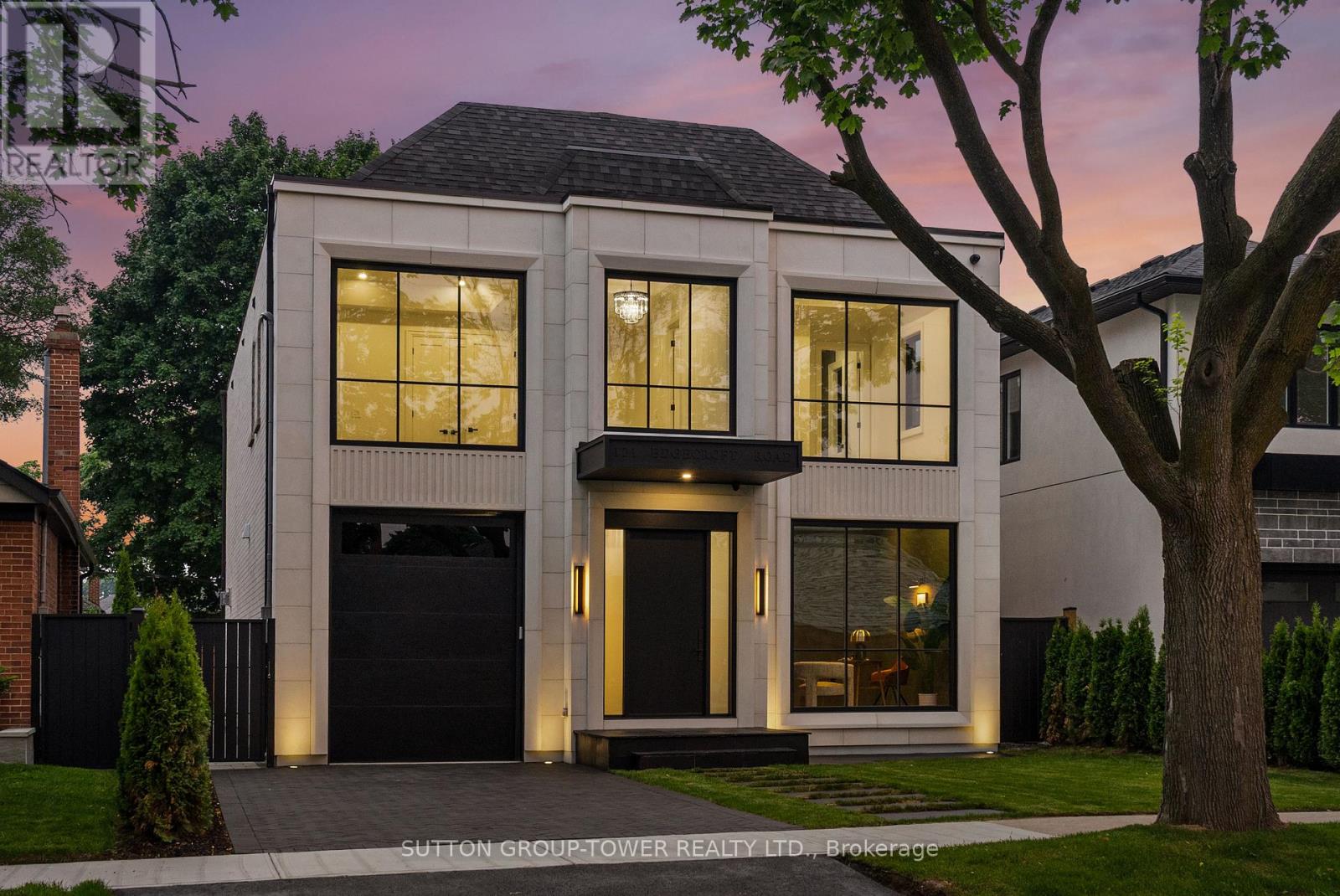 Detached at 121 EDGECROFT ROAD, Toronto (Stonegate-Queensway)