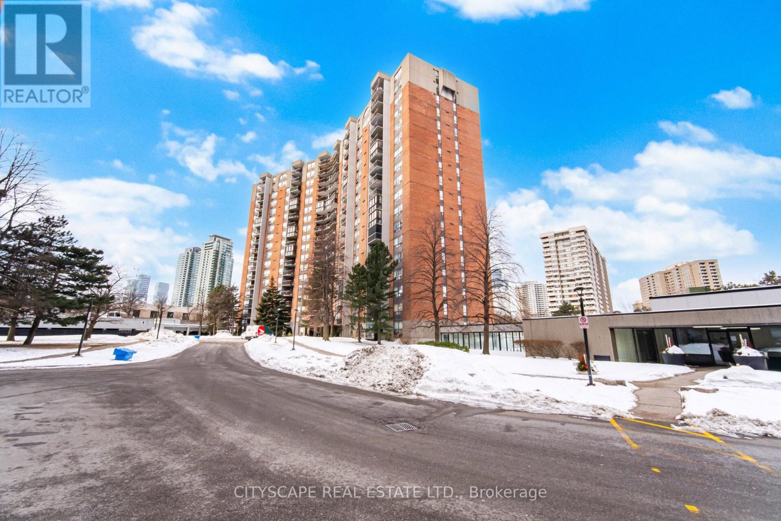 Apartment at 1706 - 20 MISSISSAUGA VALLEY BOULEVARD, Mississauga (Mississauga Valleys)