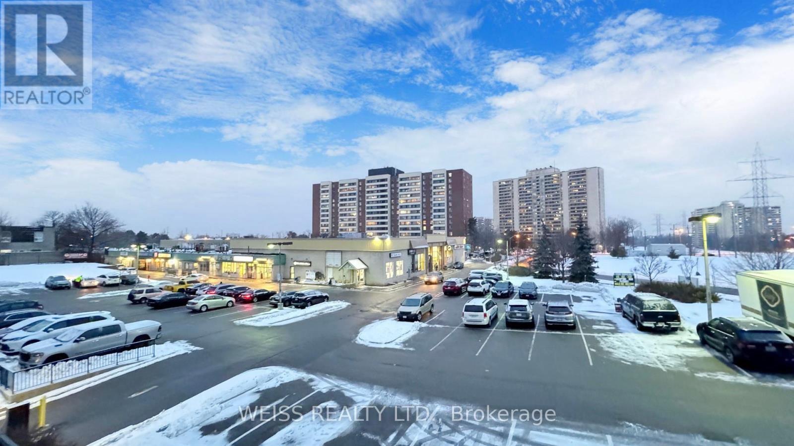 Other at R - 45 FOUR WINDS DRIVE, Toronto (York University Heights)