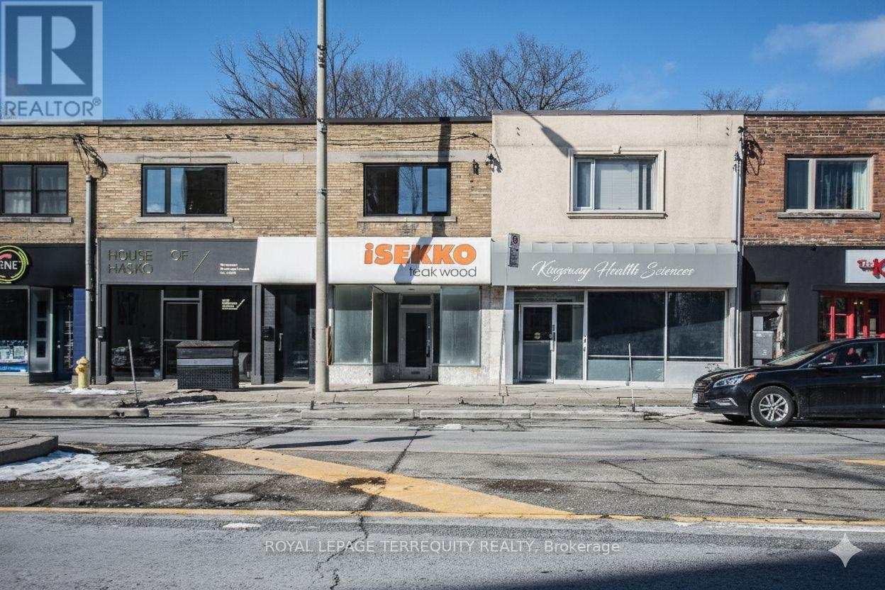 Other at MAIN - 3042 BLOOR STREET W, Toronto (Kingsway South)