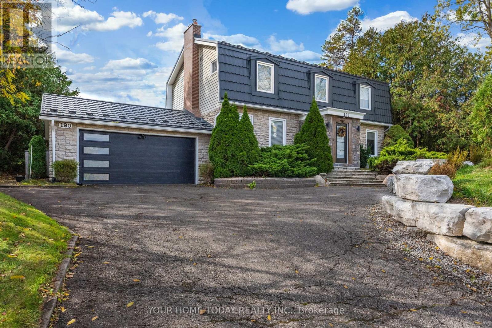 Detached at 190 MAIN STREET S, Halton Hills (Georgetown)