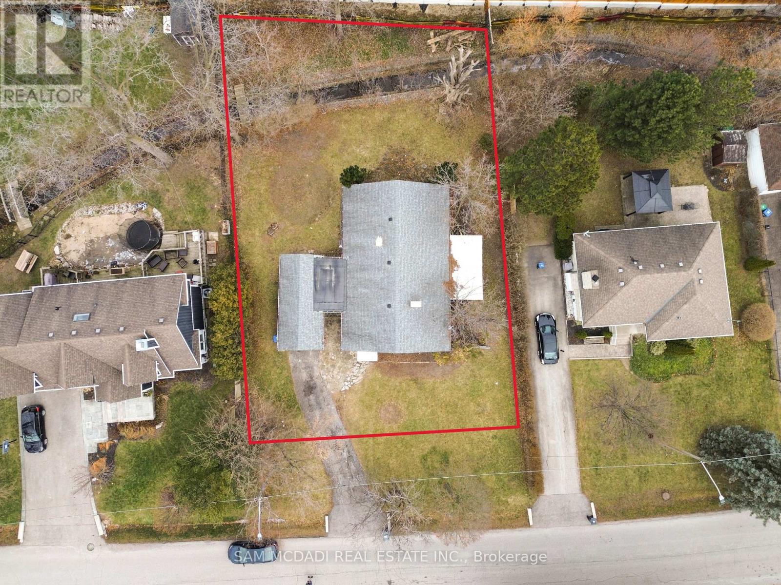 Detached at 1235 OLD RIVER ROAD, Mississauga (Mineola)