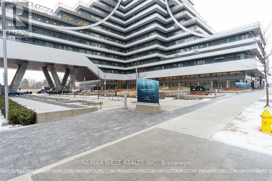 Apartment at 5111 - 30 SHORE BREEZE DRIVE, Toronto (Mimico)
