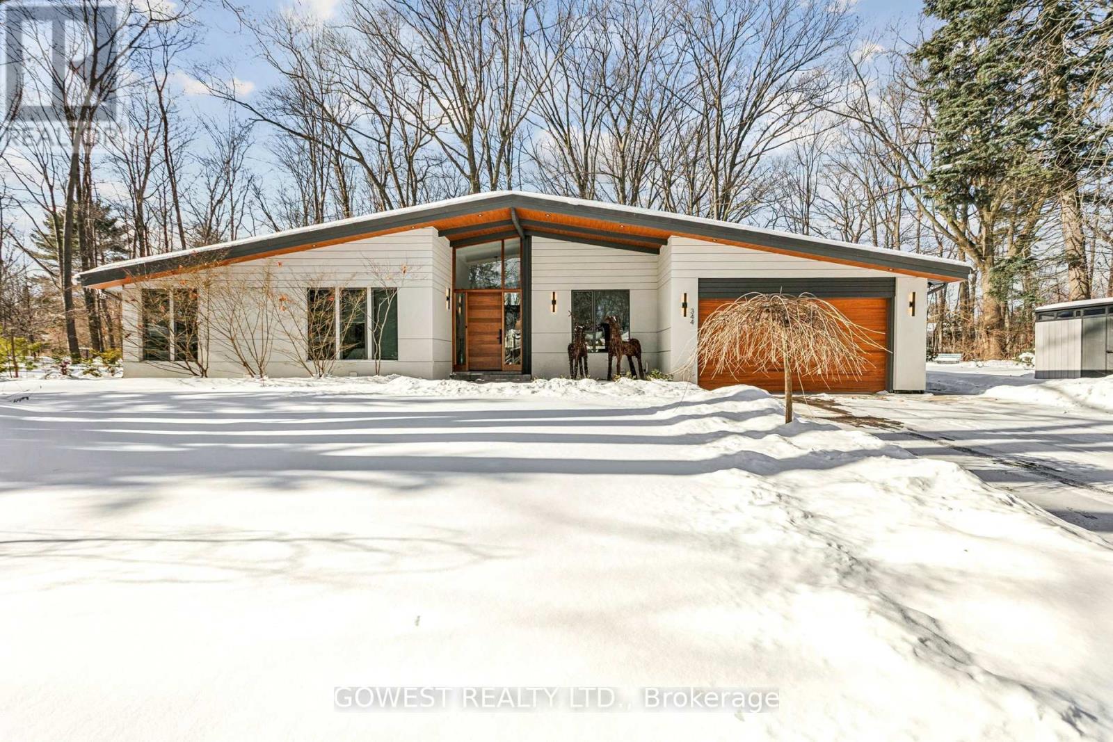 Detached at 344 DALEWOOD DRIVE, Oakville (MO Morrison)