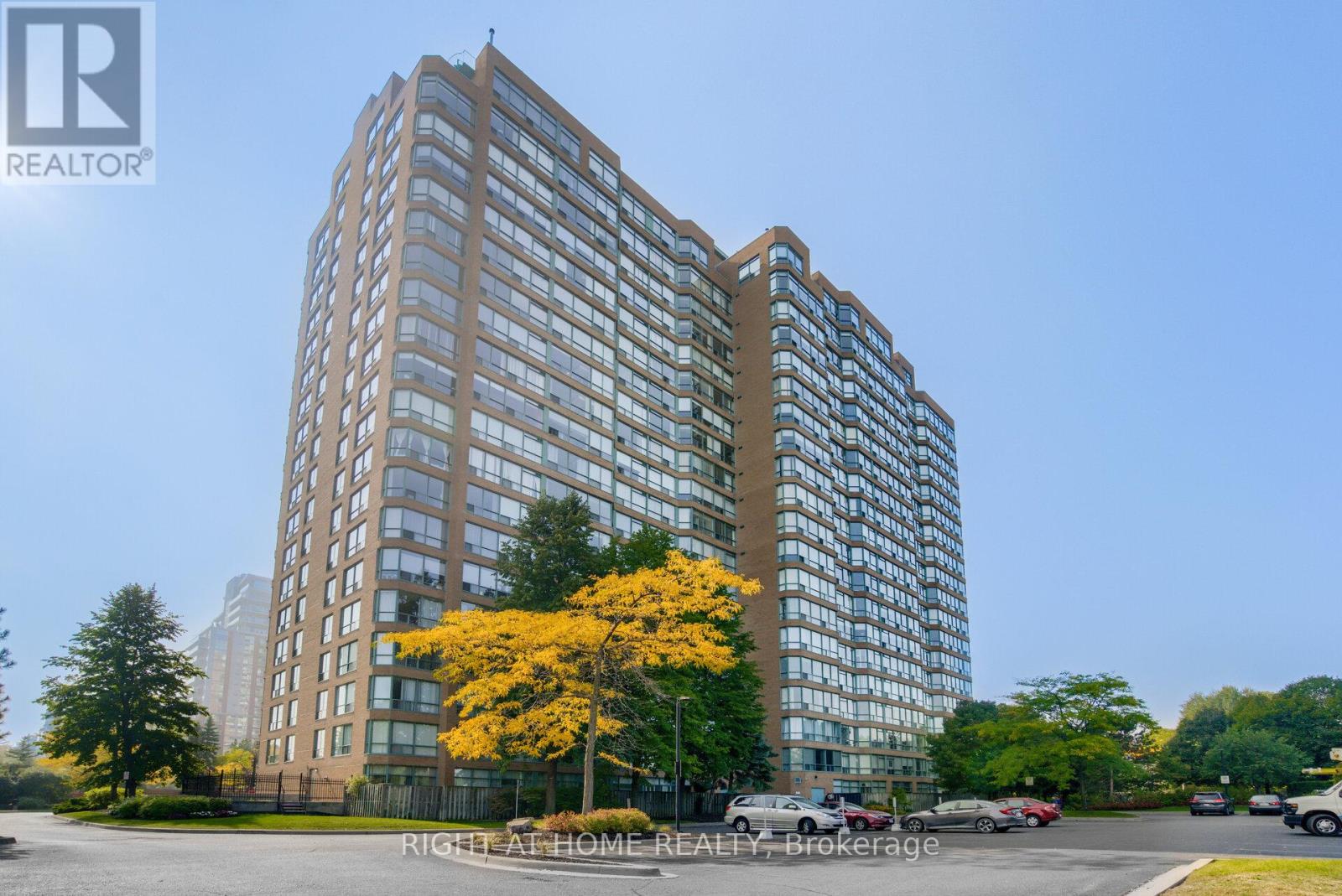 Apartment at 514 - 1276 MAPLE CROSSING BOULEVARD, Burlington (Brant)
