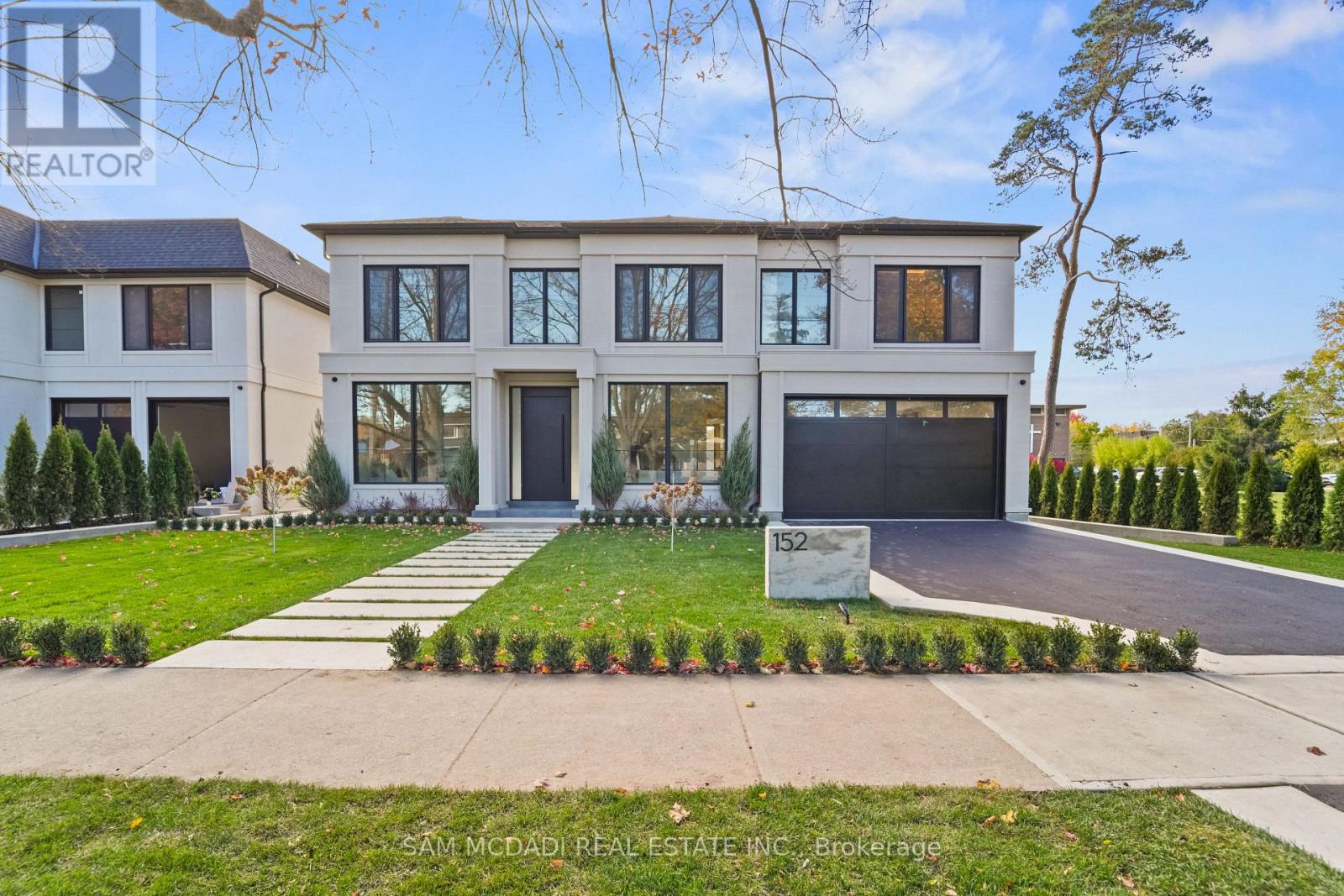 Detached at 152 THIRD LINE, Oakville (BR Bronte)
