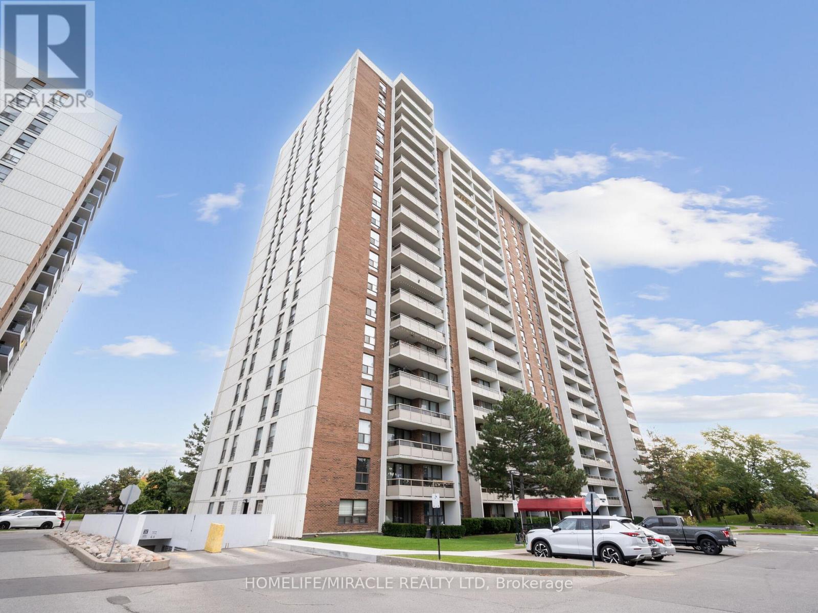 Apartment at 1511 - 4 KINGS CROSS ROAD, Brampton (Queen Street Corridor)