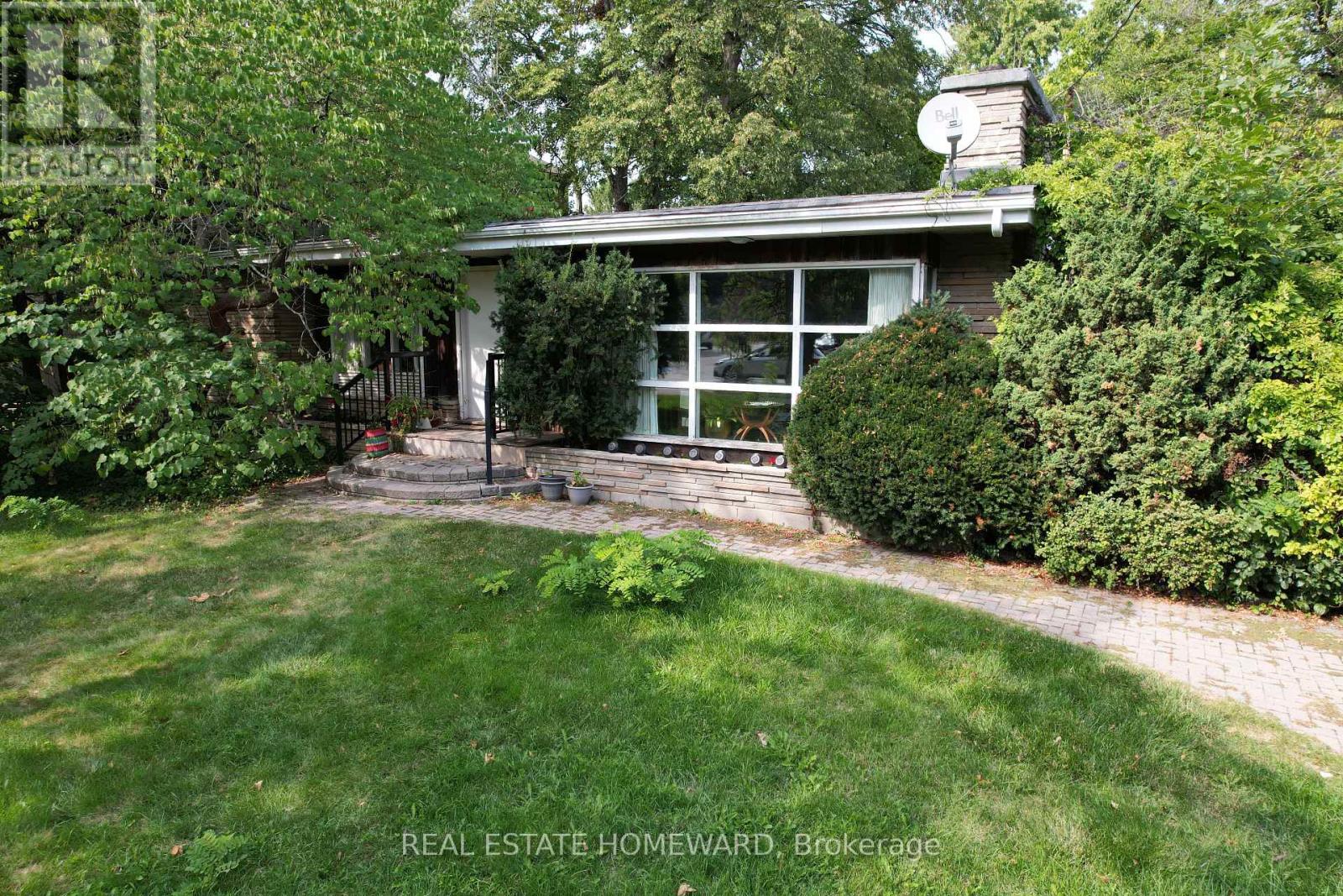 Detached at 2441 OLD CARRIAGE ROAD, Mississauga (Erindale)