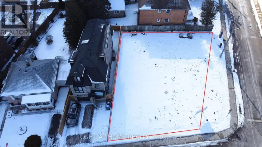 Vacant Land at 10 B AND C BENSON AVENUE, Mississauga