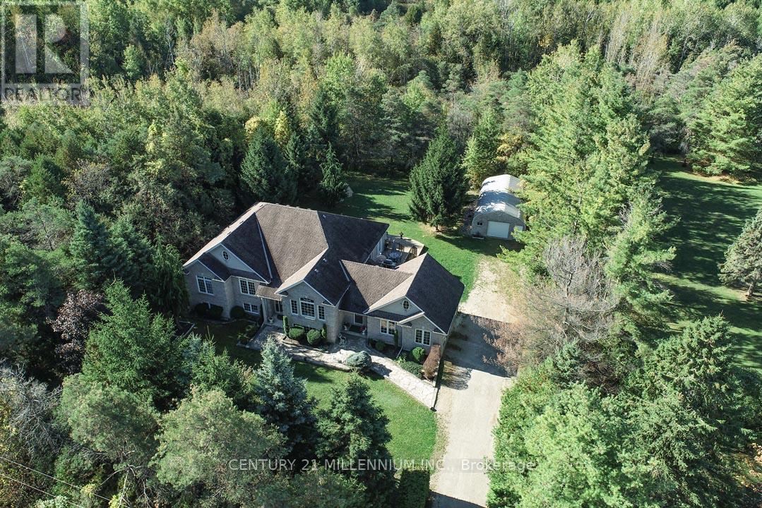 Detached at 19976 KENNEDY ROAD, Caledon