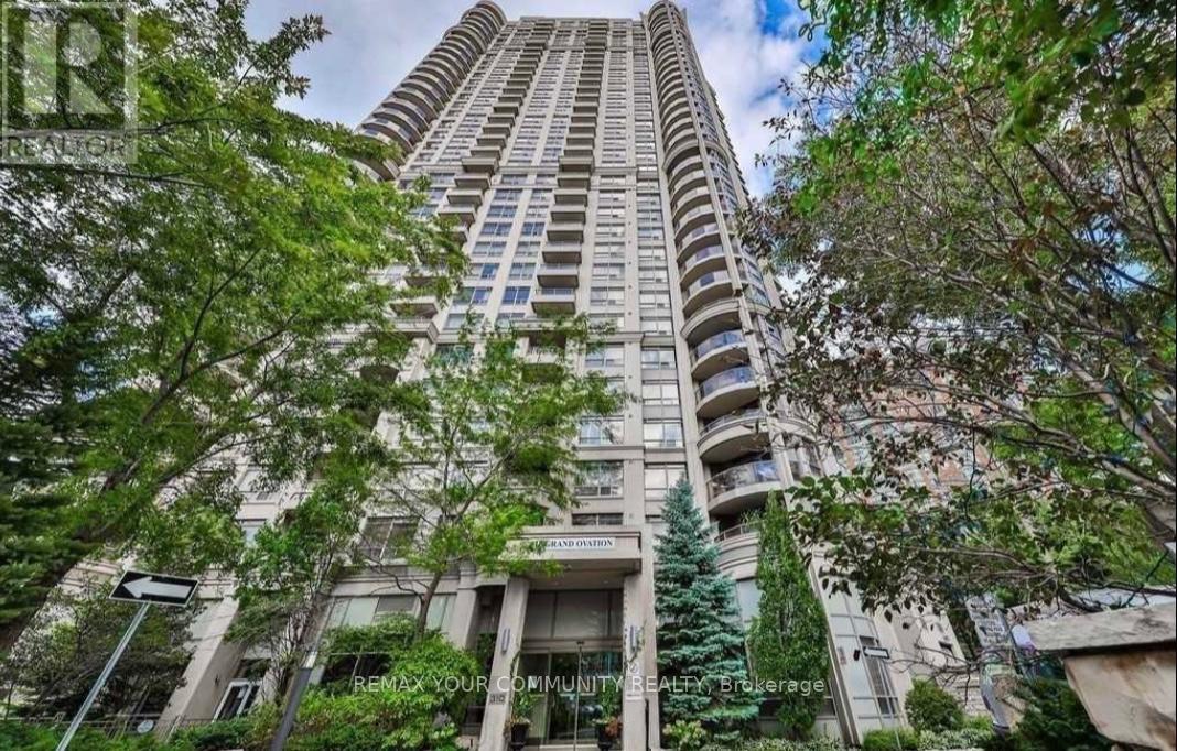 Apartment at 301 - 310 BURNHAMTHORPE ROAD, Mississauga (City Centre)