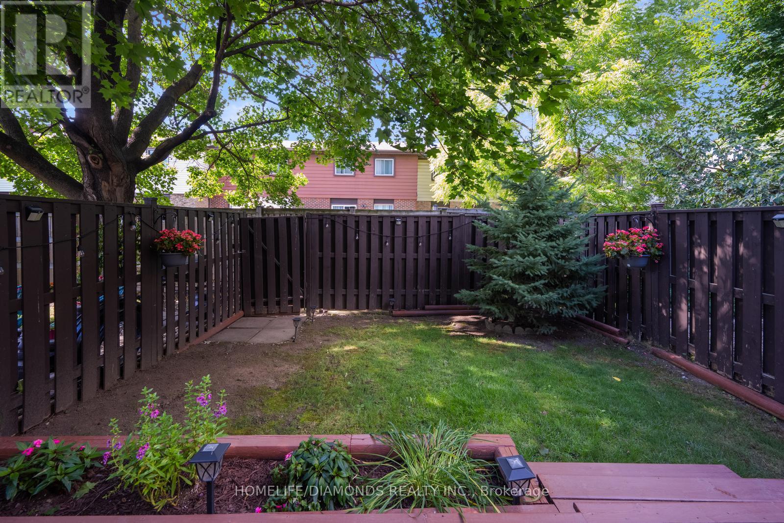 Townhouse at 36 - 481 PITFIELD ROAD, Milton