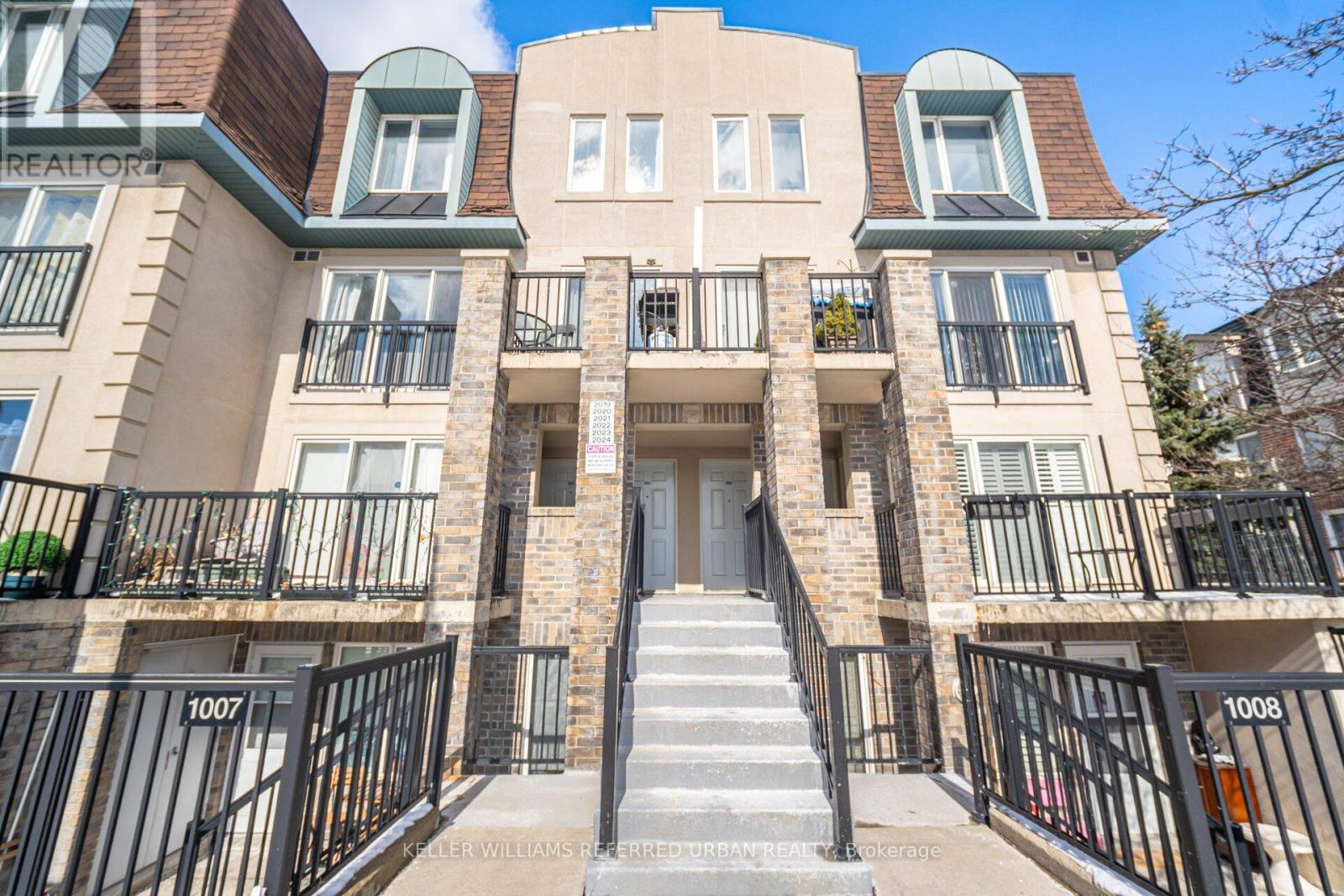 Townhouse at 2020 - 125 GEORGE APPLETON WAY, Toronto (Downsview-Roding-CFB)