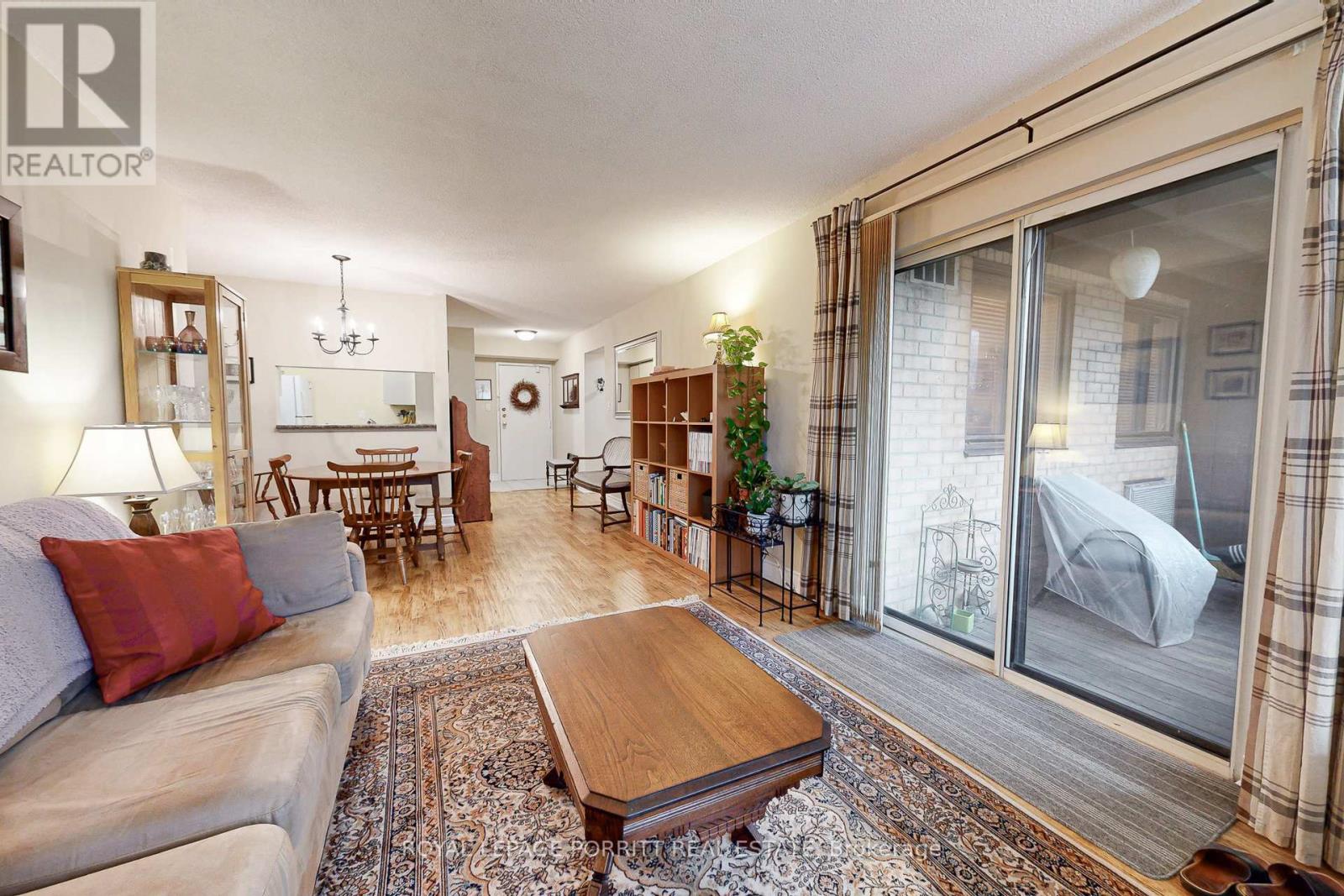 Apartment at 208 - 3835 LAKE SHORE BOULEVARD W, Toronto
