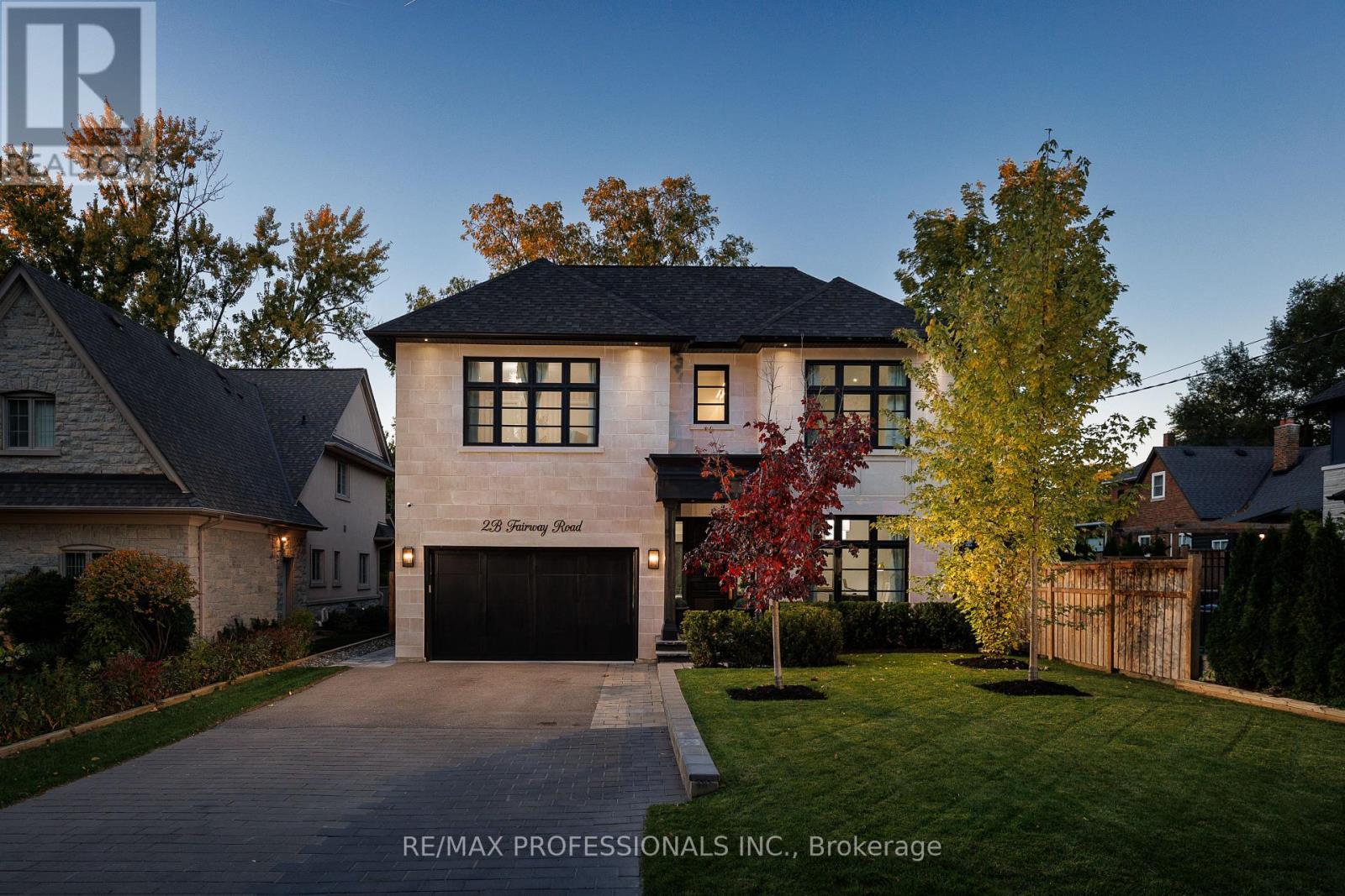 Detached at 2B FAIRWAY ROAD, Toronto (Princess-Rosethorn)