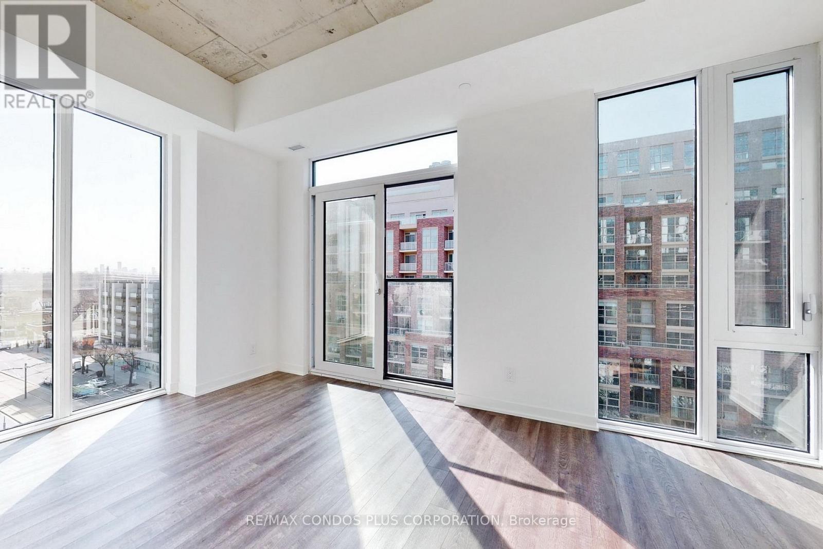 Apartment at 706 - 1808 ST CLAIR AVENUE W, Toronto (Weston-Pellam Park)