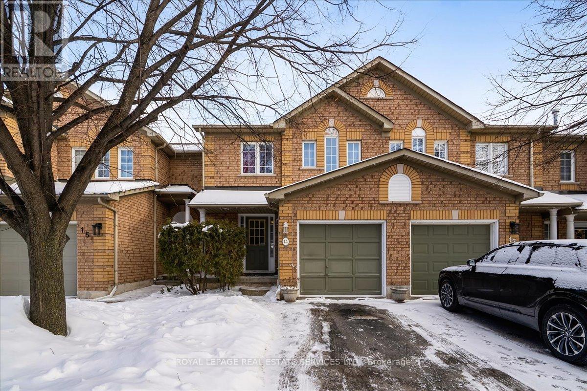 Townhouse at 14 - 2871 DARIEN ROAD, Burlington (Rose)