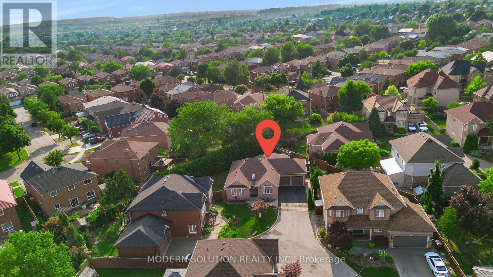 Detached at 6431 TENTH LINE W, Mississauga (Lisgar)