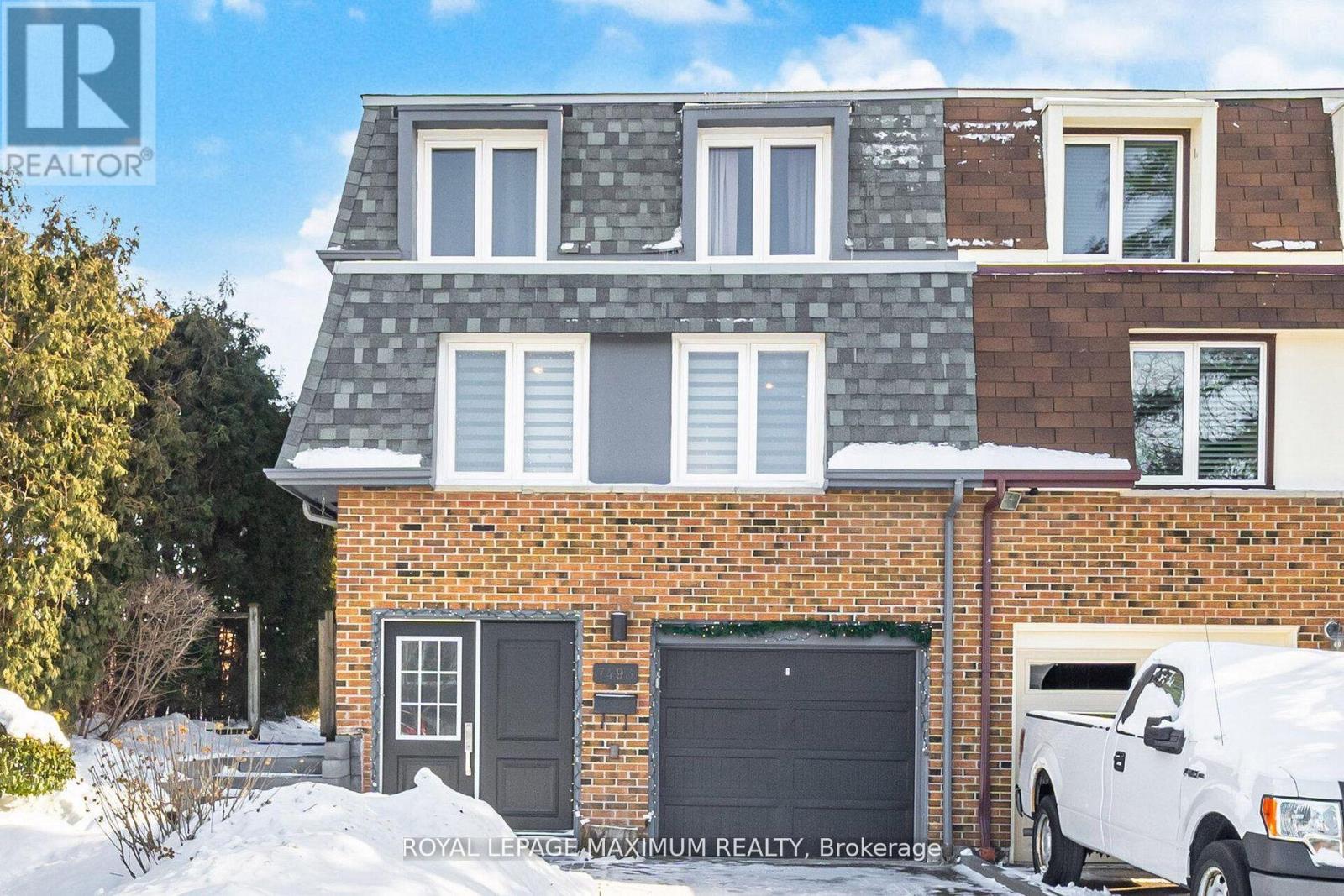 Semi-Detached/Link at 7493 BYBROOK DRIVE, Mississauga (Malton)