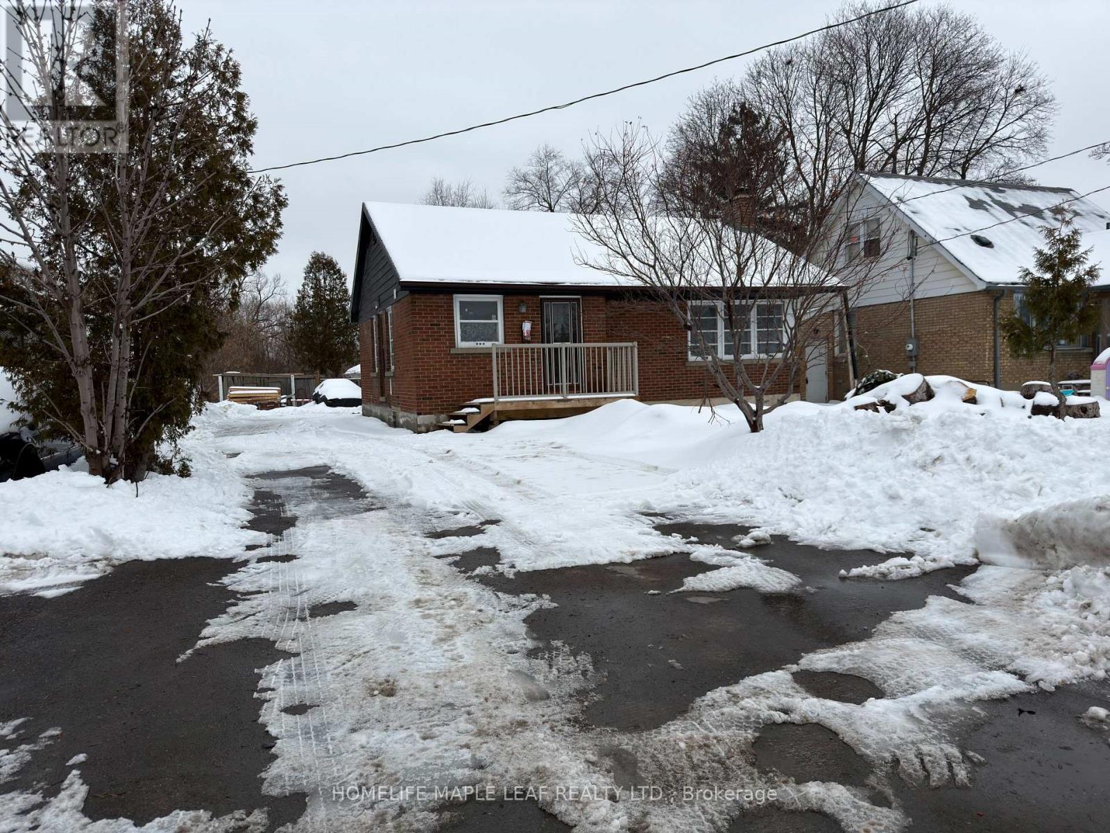 Detached at 3 MCLAUGHLIN ROAD N, Brampton (Downtown Brampton)