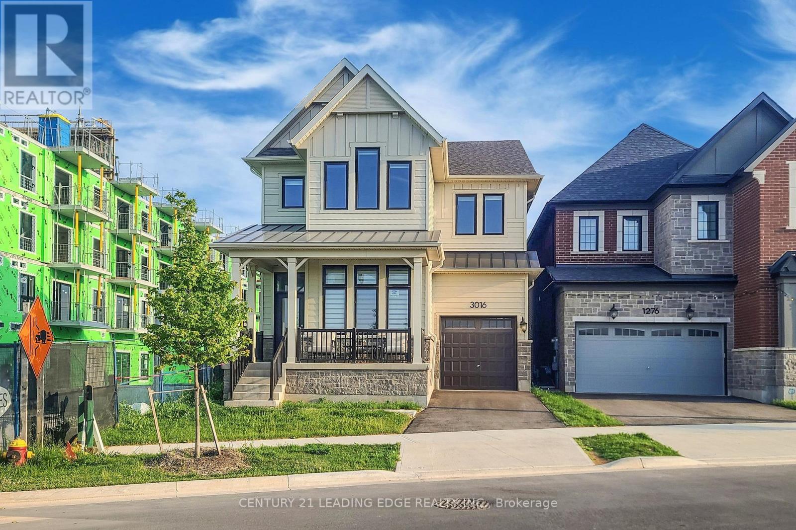 Detached at 3016 WILLIAM CUTMORE BOULEVARD W, Oakville (JM Joshua Meadows)
