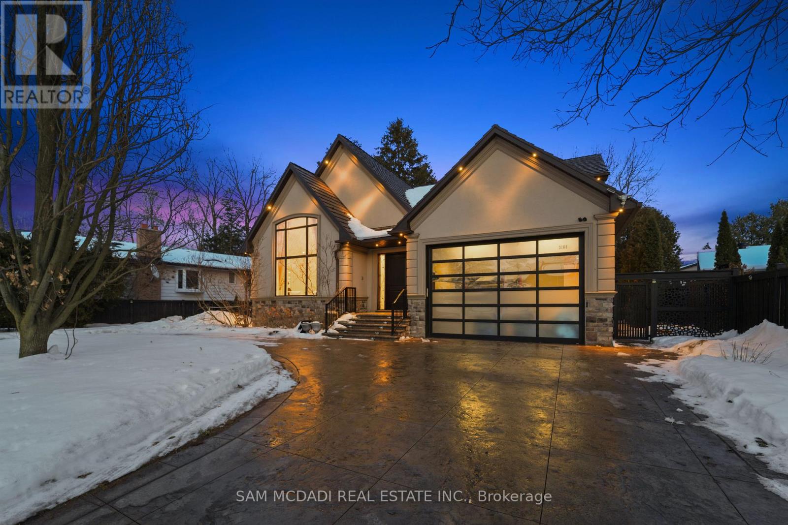 Detached at 3168 LAKESHORE ROAD W, Oakville (BR Bronte)