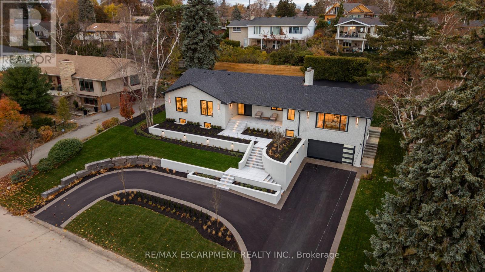 Detached at 841 DANFORTH PLACE, Burlington (Bayview)