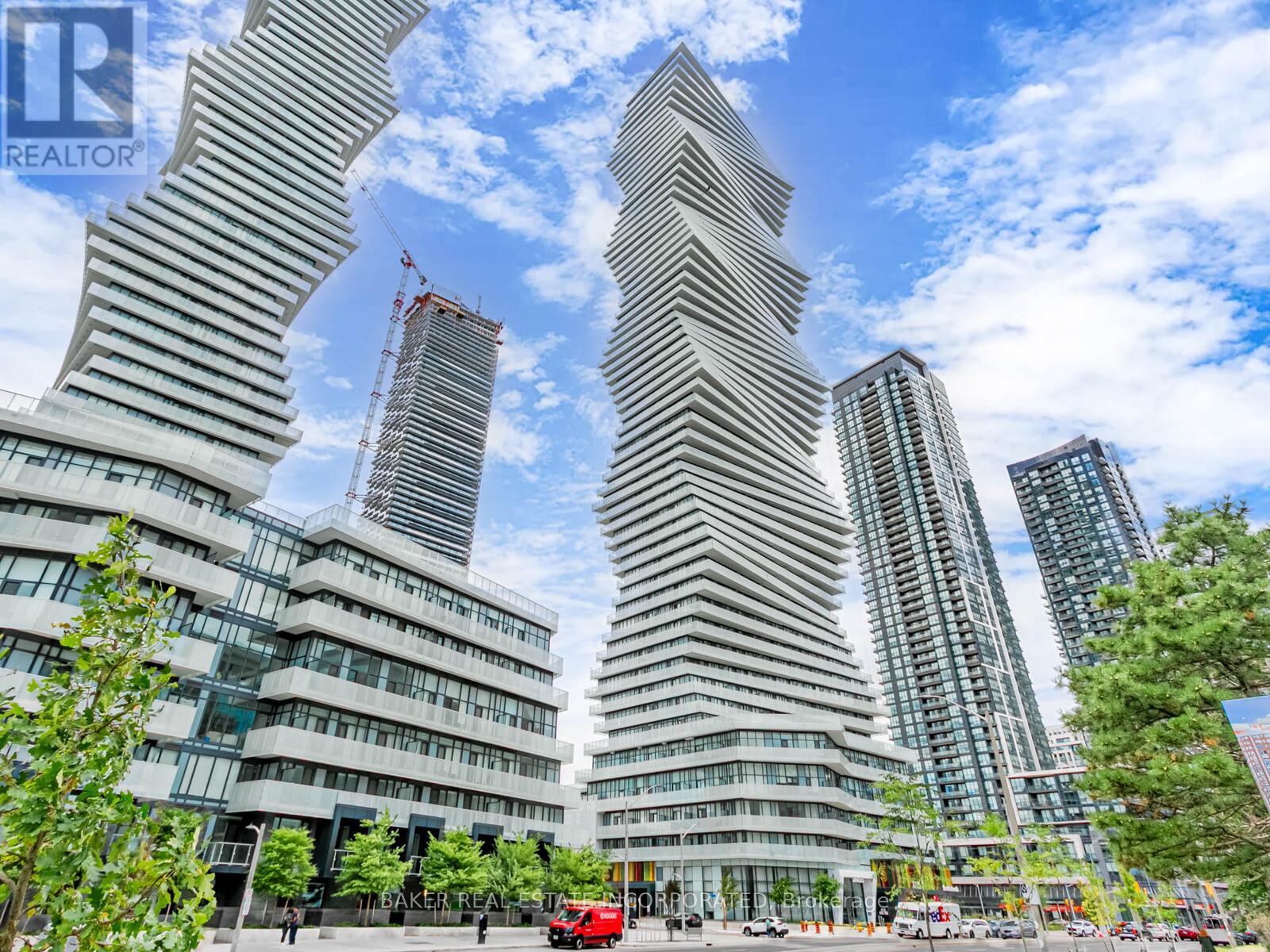 Apartment at 6011 - 3900 CONFEDERATION PARKWAY, Mississauga (City Centre)