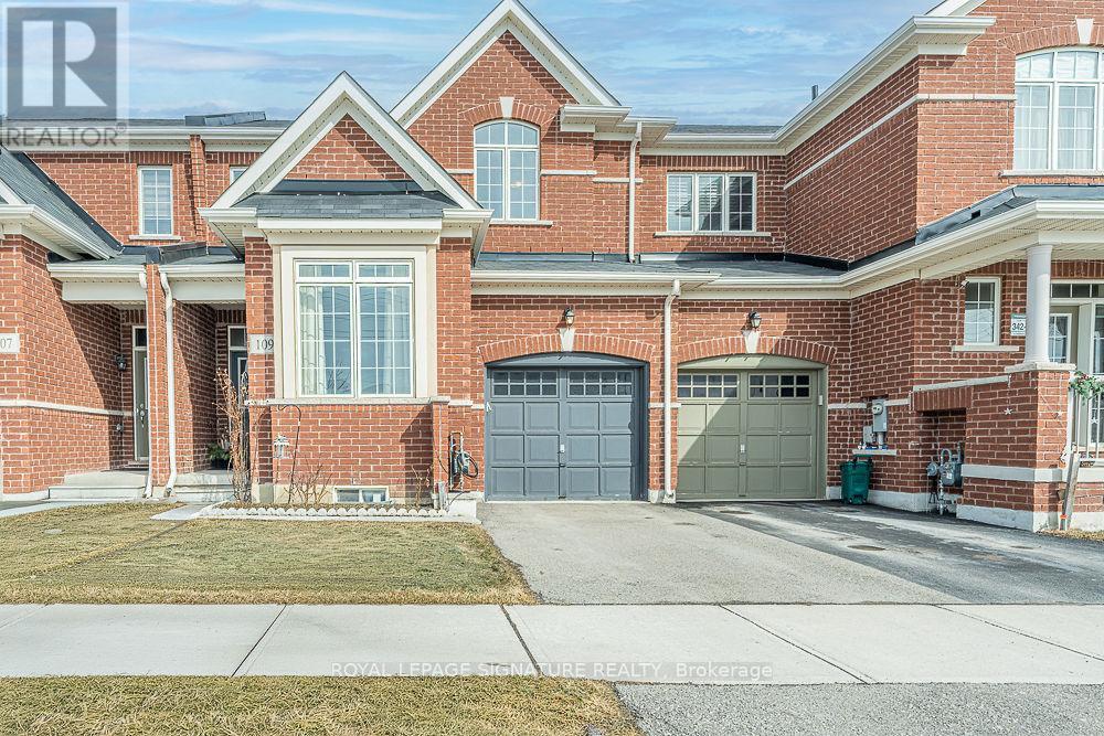 Townhouse at 109 HOLBROOK COURT, Milton (FO Ford)