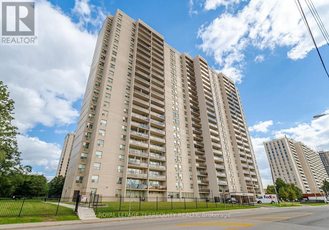 Apartment at 2212 - 155 MARLEE AVENUE, Toronto (Briar Hill-Belgravia)