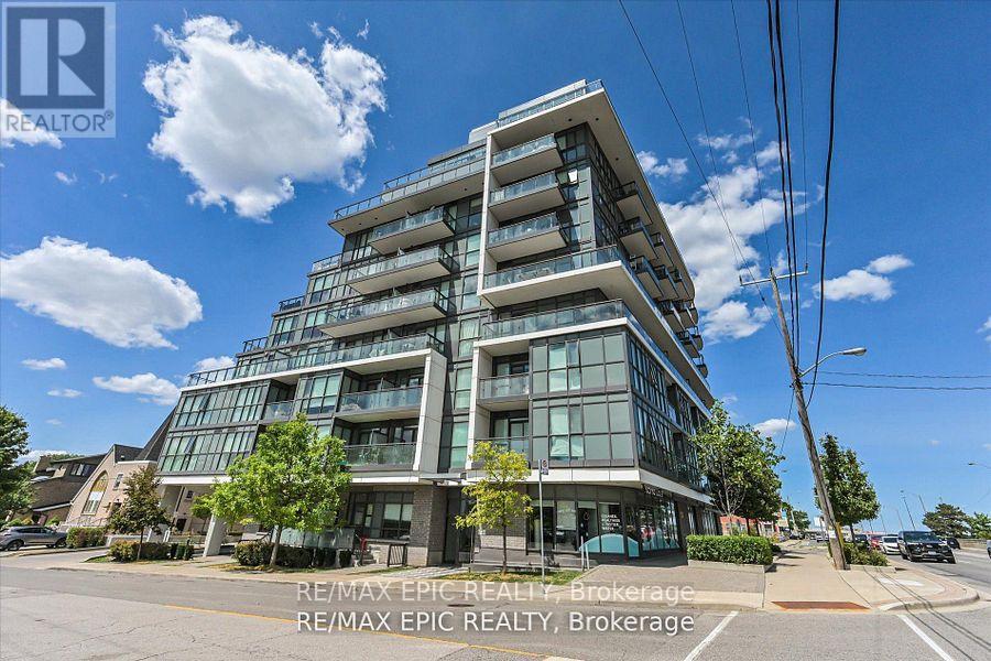 Apartment at 204 - 16 MCADAM AVENUE, Toronto (Yorkdale-Glen Park)