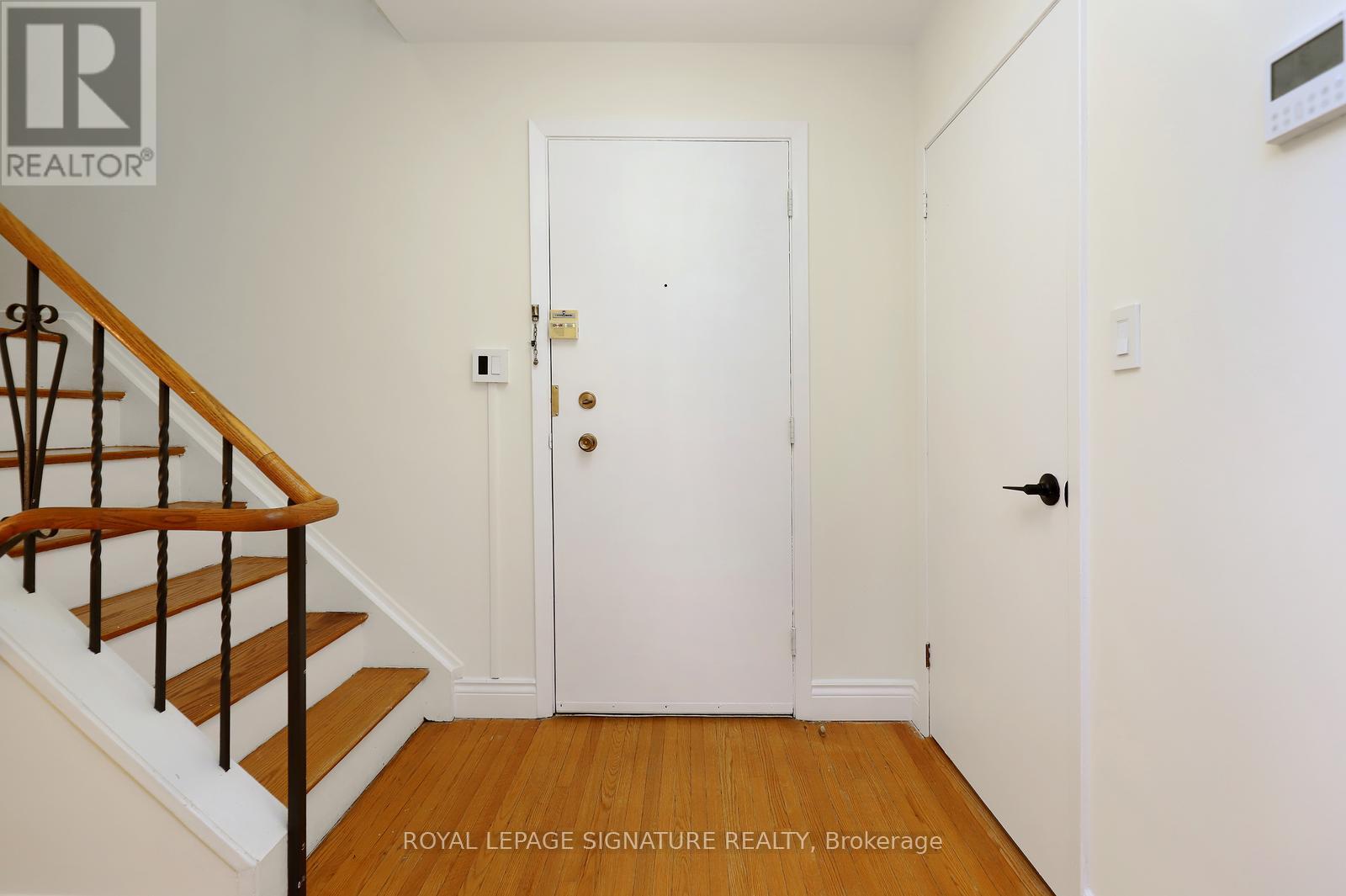 Townhouse at 20 - 160 CARSBROOKE ROAD, Toronto