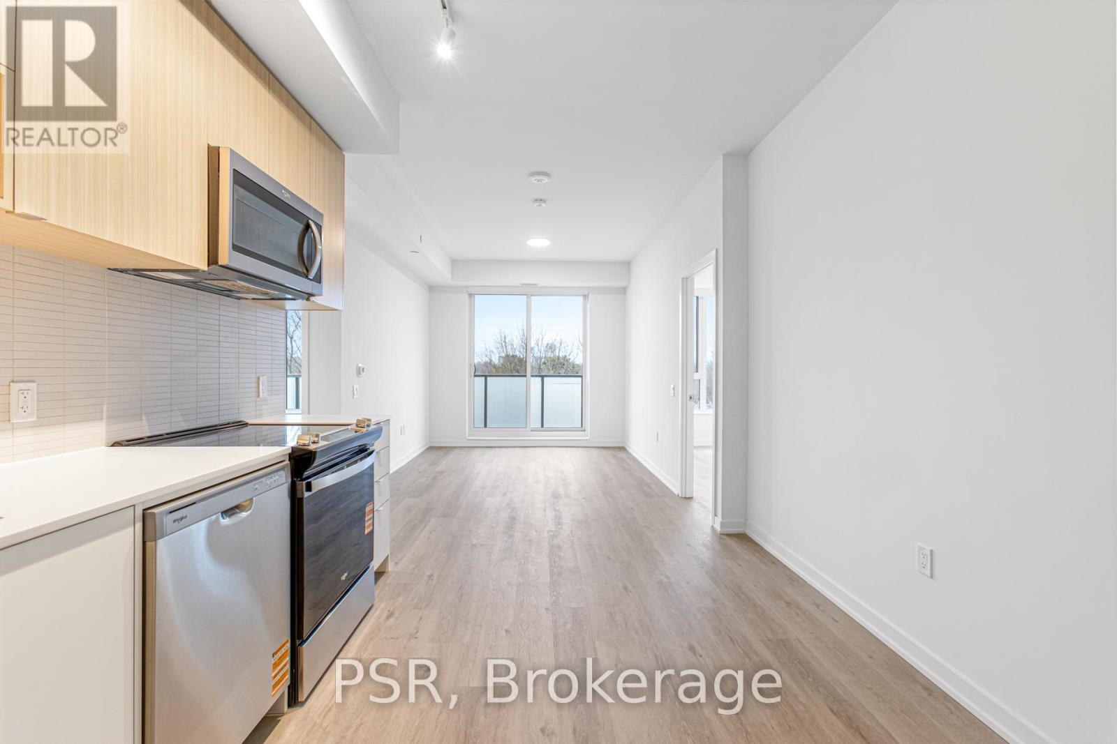 Apartment at 714 - 4365 BLOOR STREET W, Toronto (Markland Wood)