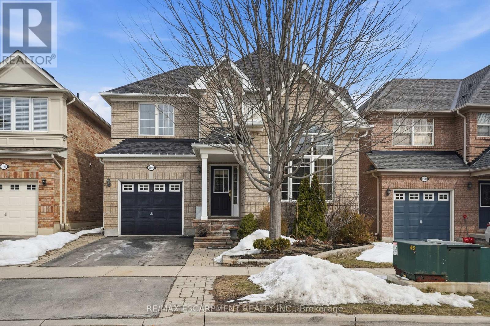 Detached at 2505 VALLEYRIDGE DRIVE, Oakville (BC Bronte Creek)