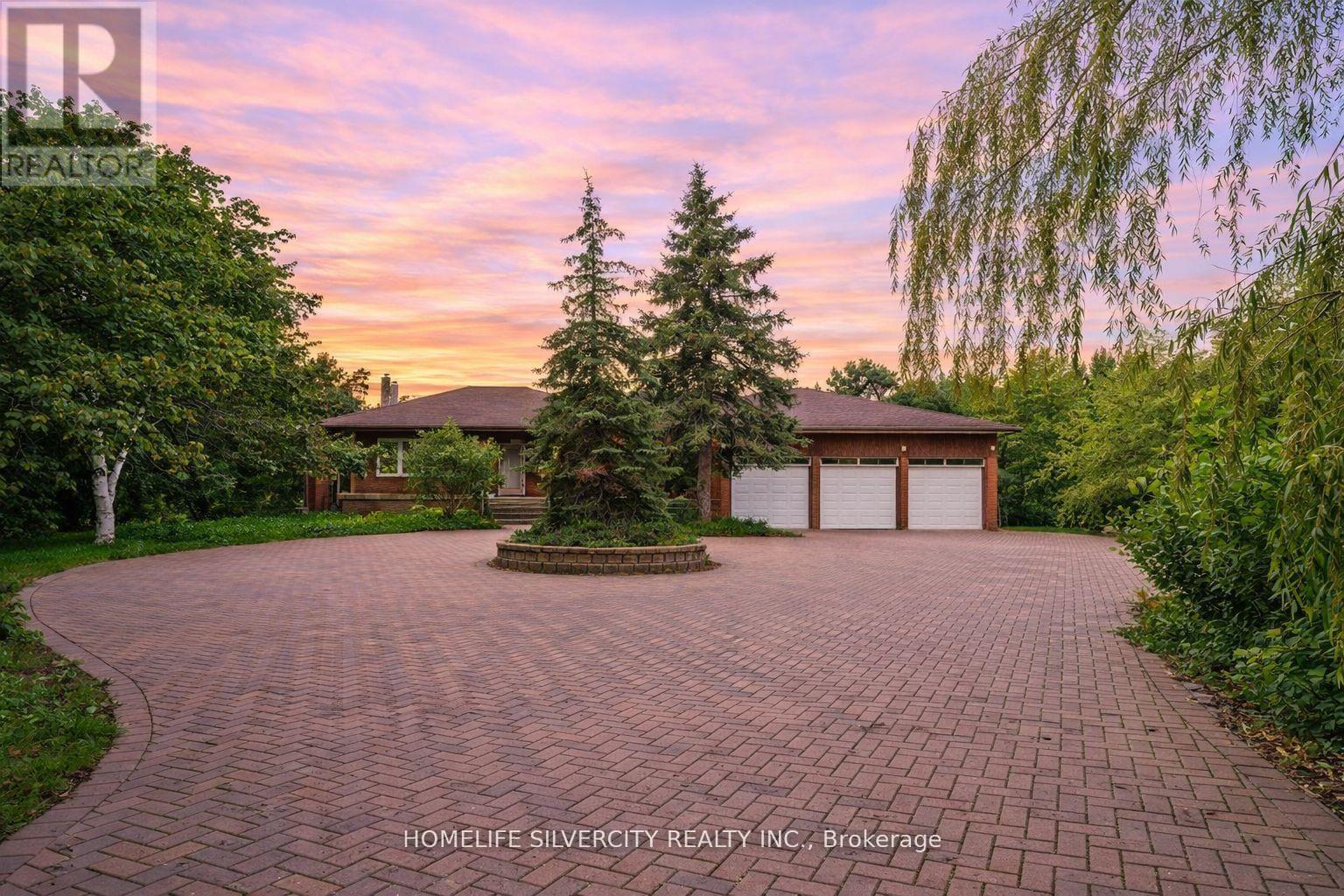 Detached at 4395 CASTLEMORE ROAD, Brampton (Bram East)