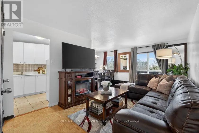 Apartment at 401 - 1275 SILVER SPEAR ROAD, Mississauga