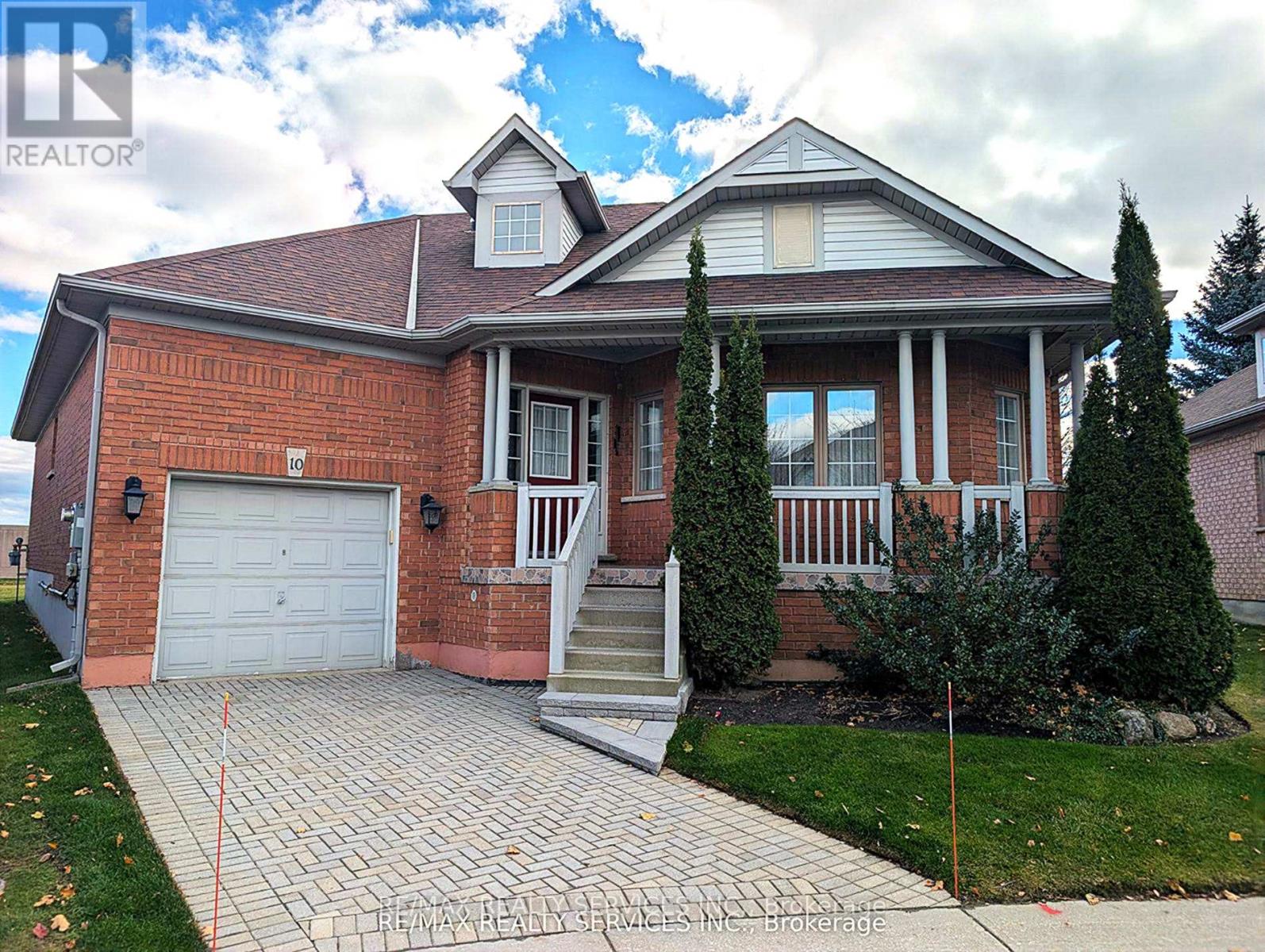 Detached at 10 ORCHARD PARK GATE, Brampton (Sandringham-Wellington)