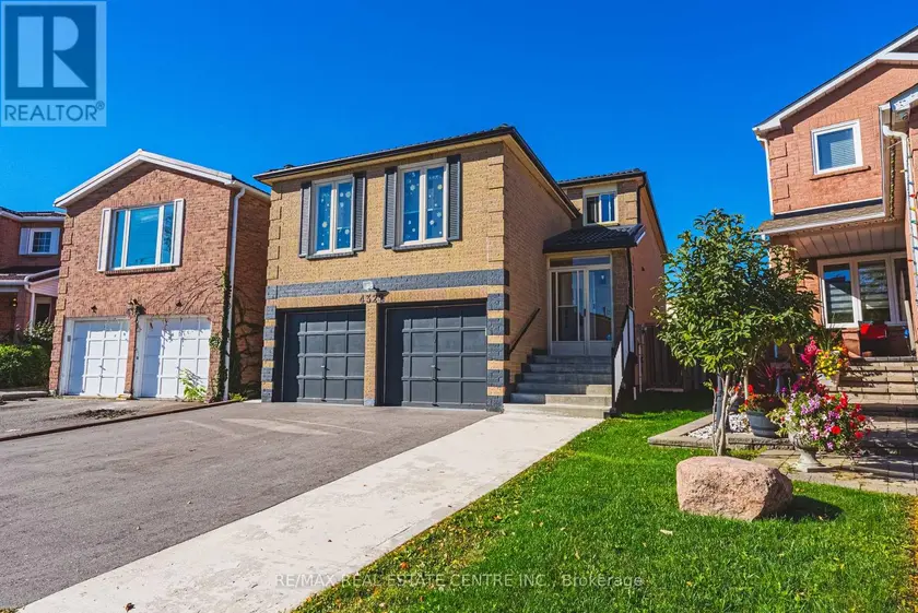 Detached at 4322 WATERFORD CRESCENT, Mississauga (Hurontario)