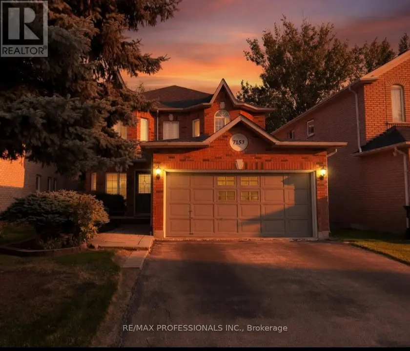Detached at 7153 WALDORF WAY, Mississauga